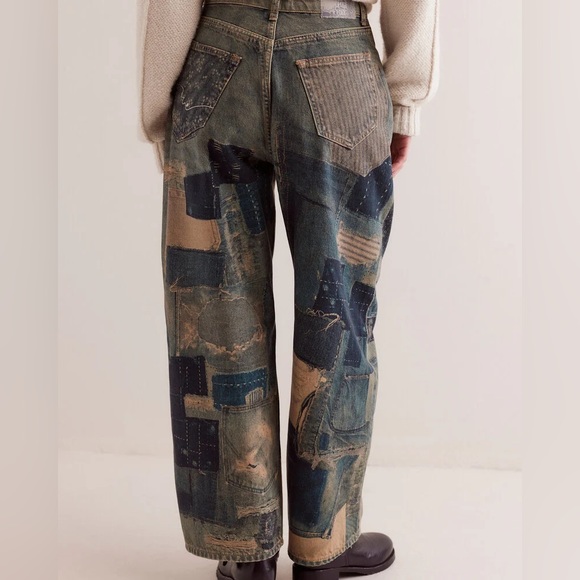 Free People We the Free Illusions Printed Relaxed Jeans Sz 30 Indigo NWT - Picture 12 of 13